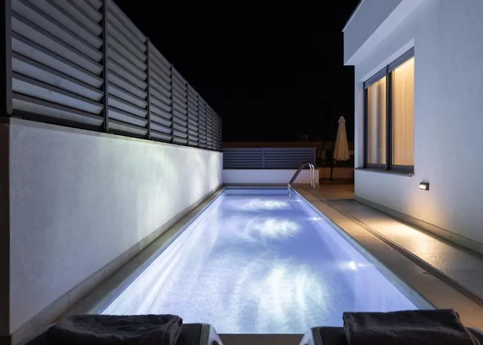 Sunny Lux 2 In By Guide Makarska